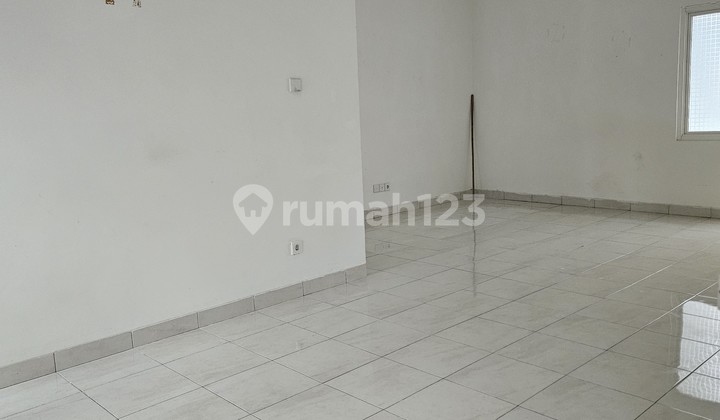 For Rent Ready-to-Occupy Grand City House 2