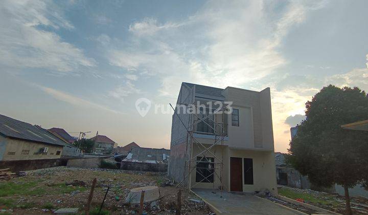 Angsuran 5 Jutaan Siap Huni DP 0 Dua Lantai di Ciputat, Tangsel 8