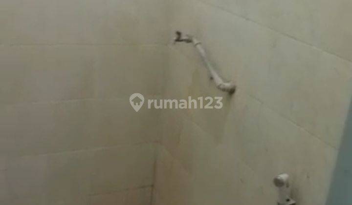 Disewakan Rumah Terluas Bayar Per Bulan Kawasan Tidar Kota Malang 2