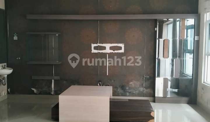 Strategic Location, 2-Story Corner House in a Comfortable and Green Cluster, Kota Wisata, Cibubur, West Java 2