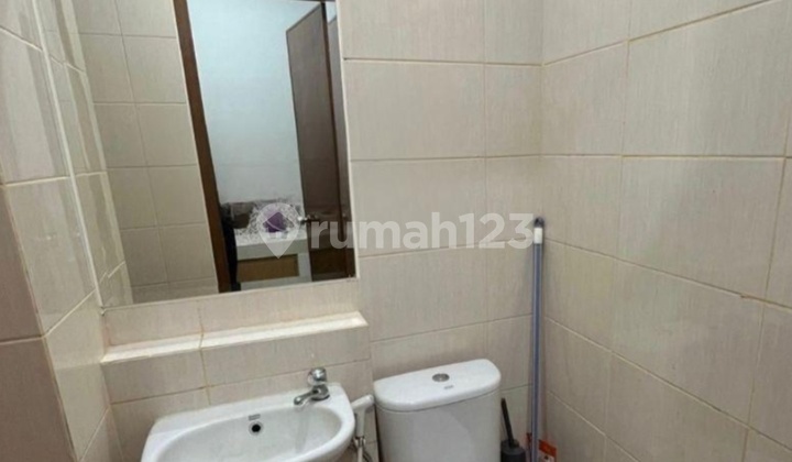 Strategic Location Near UI Dave Apartment, Mezzanine Studio Type Neat and Ready to Occupied, Jl Kukusan, Depok, West Java Strategic Location Near UI Dave Apartment, Mezzanine Studio Type Neat and Ready to Occupied, Jl Kukusan, Depok, West Java