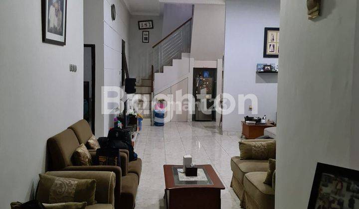 Rumah Full Furnish 2 ½ Lantai Rapi Siap Huni Di Vila Nusa Indah 5, Gunung Putri, Bogor 2