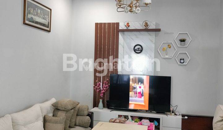 WOOOWWWWW HARGA NYA OK LOH....LOKASI DI CLUSTER YANG TERGOLONG BARU...RUMAH 2 LANTAI FURNISHED SIAP HUNI DI CLUSTER  KOTA WISATA ,CIBUBUR,CIANGSANA,BOGOR,JAWA BARAT 2