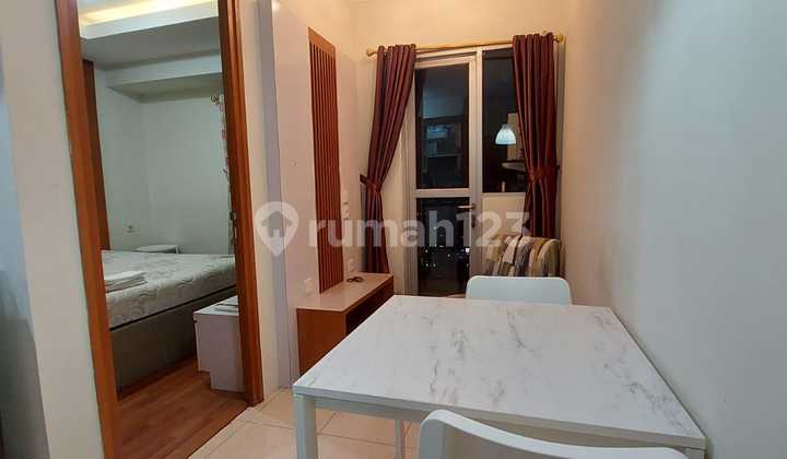 Maple Park Apartment 1 Bedroom, Furnished, Mid Floor, Move-In Ready in a Strategic Location, Sunter, Kemayoran