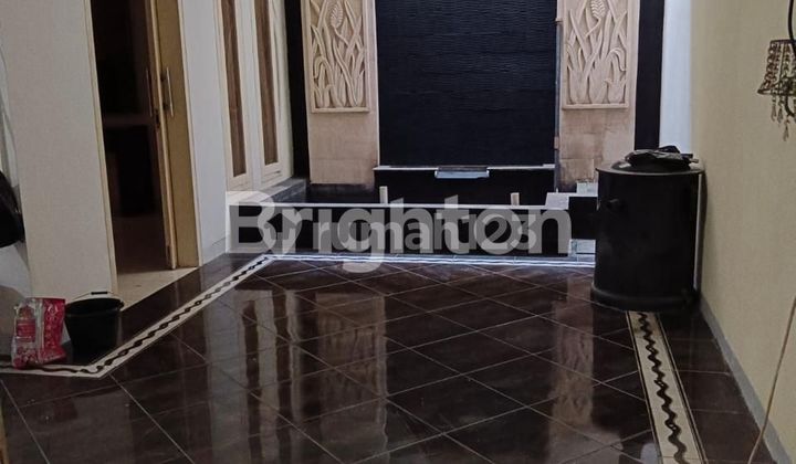 RUMAH SIAP HUNI LOKASI STRATEGIS DEKAT SPORT CLUB DAN DRIVING GOLF DI LEGENDA WISATA CIBUBUR, CILEUNGSI, BOGOR