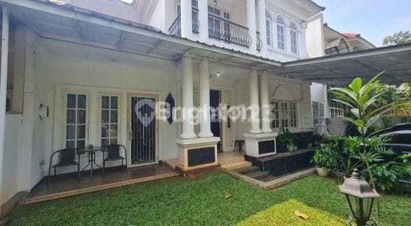 Lokasi Strategis , Rumah 2 Lantai Furnished Siap Huni Di Dalam Cluster Legenda Wisata Cibubur , Bogor 2