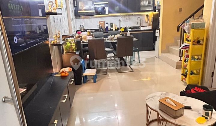 Rumah 2 Lantai Full Furnished Di Dalam Cluster Yang Nyaman Dan Asri Perumahan Cibubur Country , Ciracas , Jakarta Timur 2