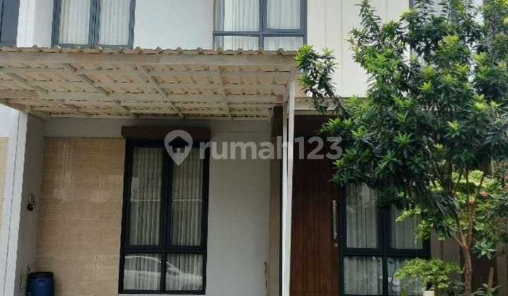 2-Story Ready-to-Occupy House in Favorite Cluster of Kota Wisata Cibubur, Gunung Putri, Bogor, West Java 2-Story Ready-to-Occupy House in Favorite Cluster of Kota Wisata Cibubur, Gunung Putri, Bogor, West Java