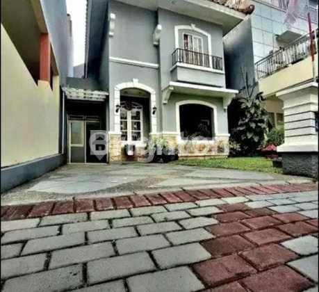 Lokasi Strategis Tidak Jauh Dari Pintu Tol , Rumah 2 Lantai di Dalam Cluster yang Nyaman dan Asri Kota Wisata , Cibubur , Gunung Putri , Bogor , Jawa Barat