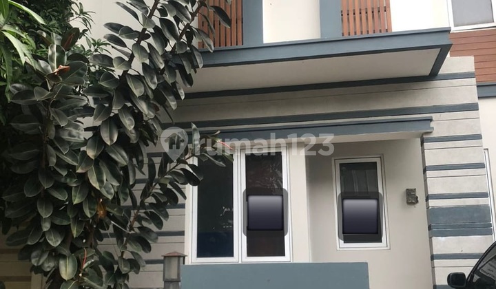 Rumah 2 Lantai Siap Huni Dekat Sekolah Penabur dan Kawasan Komersil Kota Wisata Cibubur