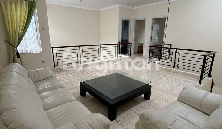 RUMAH MEWAH LUAS SEMI FURNISHED DI CLUSTER FAVORIT KOTA WISATA CIBUBUR, BOGOR RUMAH MEWAH LUAS SEMI FURNISHED DI CLUSTER FAVORIT KOTA WISATA CIBUBUR, BOGOR