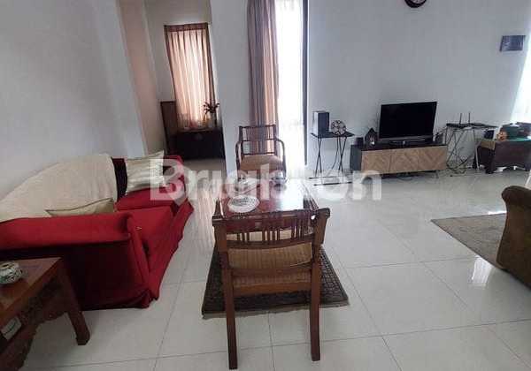 Lokasi Dekat Ice Bsd Dan Aeon Mall , Rumah 2 Lantai Bagus Dan Rapi , Shm 2