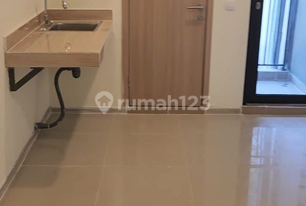 Apartemen Meikarta Unfurnished Tipe Studio, Lantai Tengah View Traffic 2