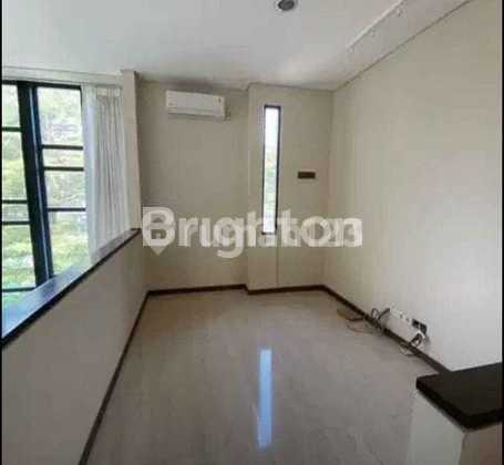 Rumah Mewah Bagus Dan Rapi Di Kawasan Mandiri Bsd Navapark , Tangerang , Serpong 2