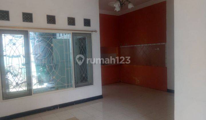 Dijual Murah Rumah Shm Di Darmo Baru Barat 2