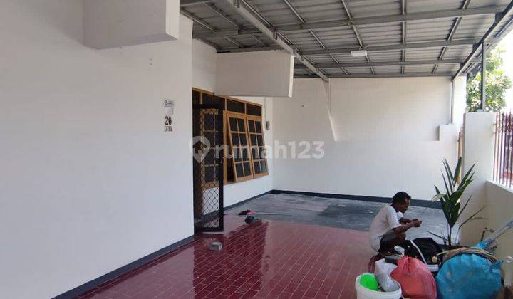 Dijual Rumah Shm Baru Renov Griya Babatan Mukti Wiyung 2