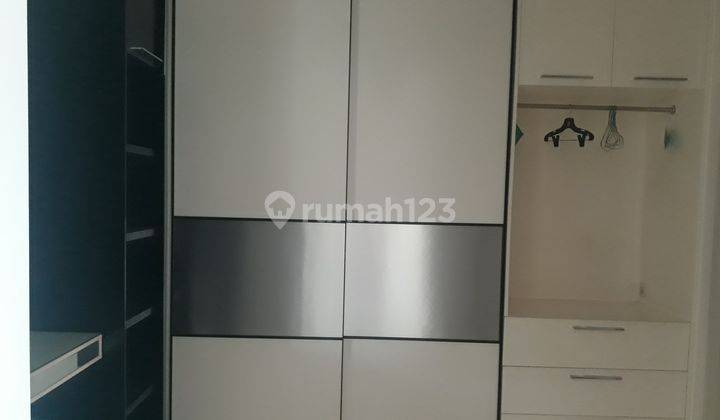 DISEWAKAN RUMAH MINIMALIS MODERN  ROYAL RESIDENCE BARU RENOV SIAP HUNI (Jalan Utama dan Luar Cluster )Tinggal Bawa Koper 15