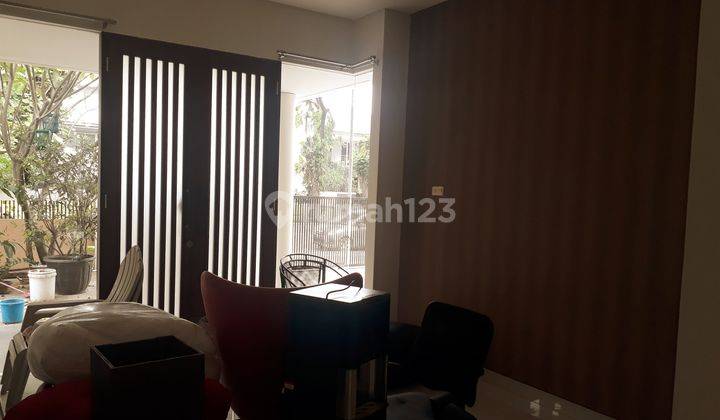 DISEWAKAN RUMAH MINIMALIS MODERN  ROYAL RESIDENCE BARU RENOV SIAP HUNI (Jalan Utama dan Luar Cluster )Tinggal Bawa Koper 20