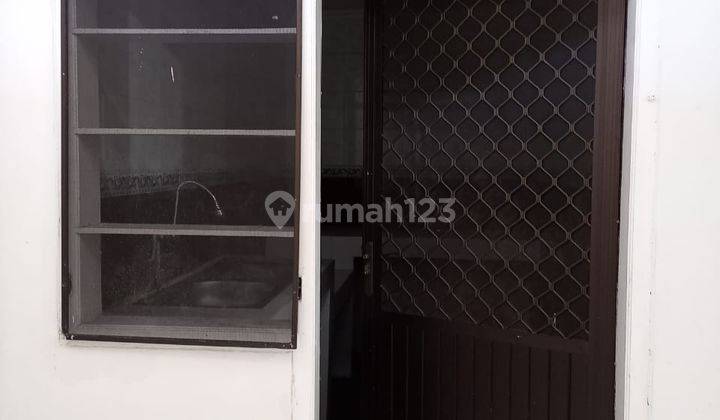 DISEWAKAN RUMAH DI DARMO INDAH TIMUR 4