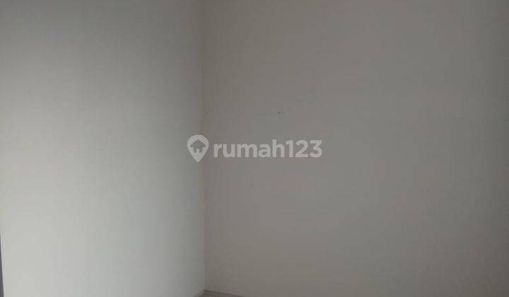 DISEWAKAN RUMAH BARU GRESS DI GRAND PAKUWON TANDES 7