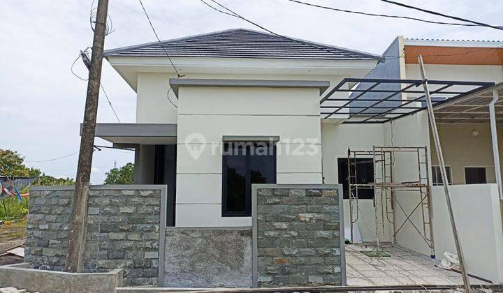 DIJUAL RUMAH BARU GRESS DI MENGANTI PERMAI  3