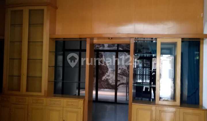 DISEWAKAN; RUMAH I DI KERTAJAYA INDAH TIMUR 11