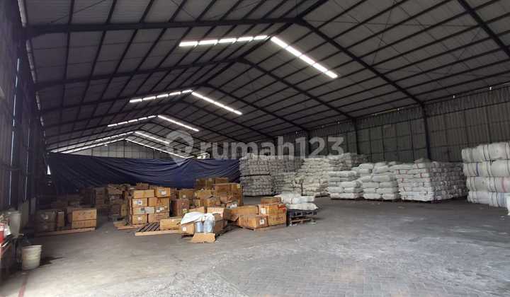 Warehouse Ready for Rent on Raya Driyorejo Warehouse Ready for Rent on Raya Driyorejo
