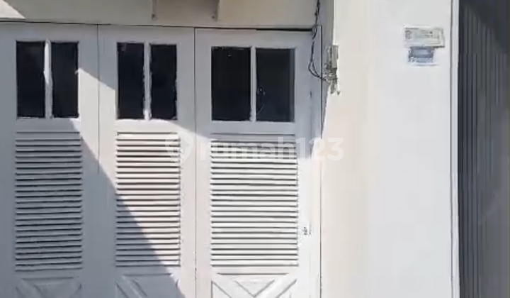 For Rent House Babatan Pratama Wiyung 2