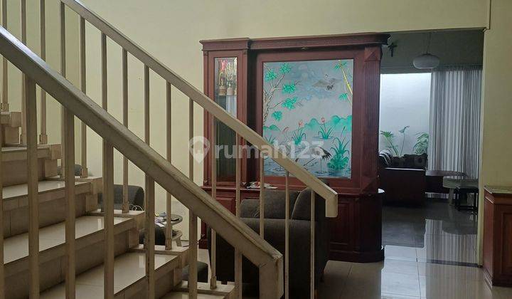 Dijual Rumah Bagus Shm Royal Residence Wiyung 2