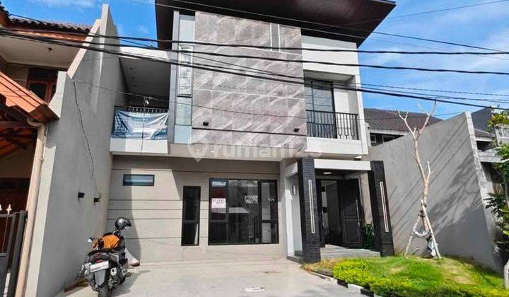 Dijual Rumah Baru Minimalis Di Gayungsari 1