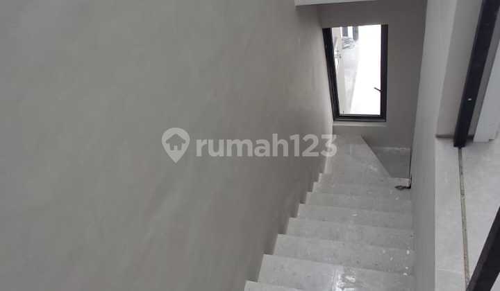 Disewakan Rumah Baru di North West Hill Citraland 2