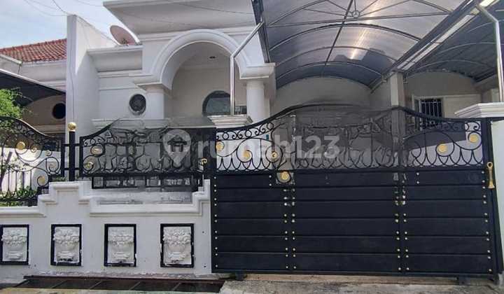 Ready-to-Occupy House for Sale in East Ploso 1