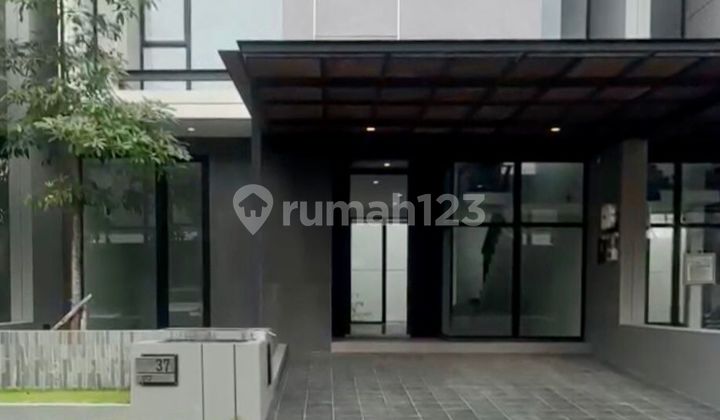 Disewakan Rumah Siap Huni District 9 Citraland