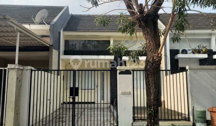 For Rent: Newly Renovated Alam Galaxy House