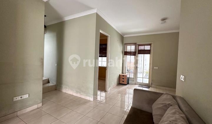 For Sale Nice House, Serene Environment, in The Green Bsd 2