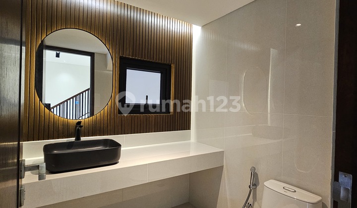 For Sale: Nice House, Green Environment, Ready to Occupied, In Foresta Naturale Bsd City 2