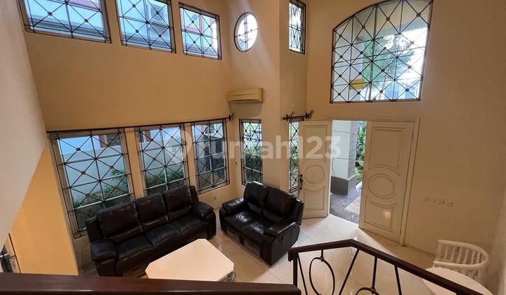 Dijual Rumah Bagus di Taman Beverly Golf Lippo Karawaci 2