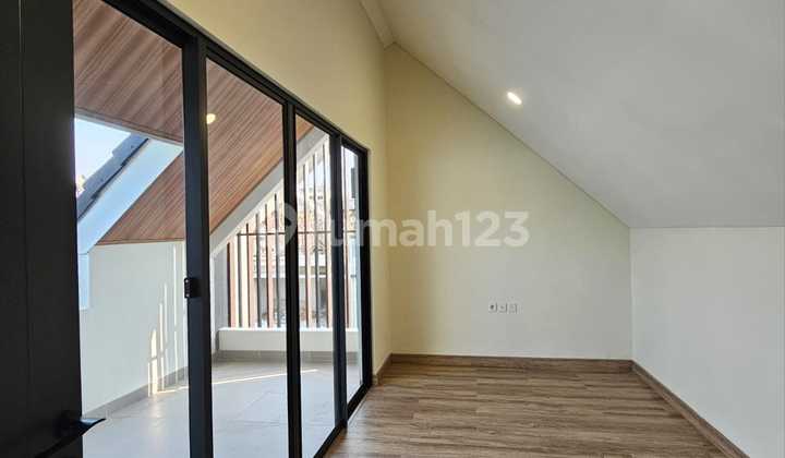 Dijual Rumah Baru Di Cluster Leonora Gading Serpong