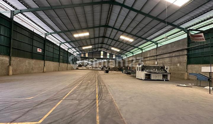 Large Warehouse for Sale in Pasir Jaya Jatiuwung Tangerang, Ready to Use