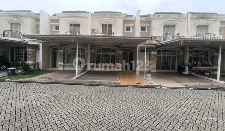 Disewakan Rumah, Lingkugan Asri, Siap Huni di Green Lake City