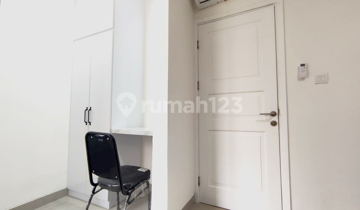 Dijual Rumah Bagus, Lingkungan Asri, di Omaha Vilage Gading Serpong 2