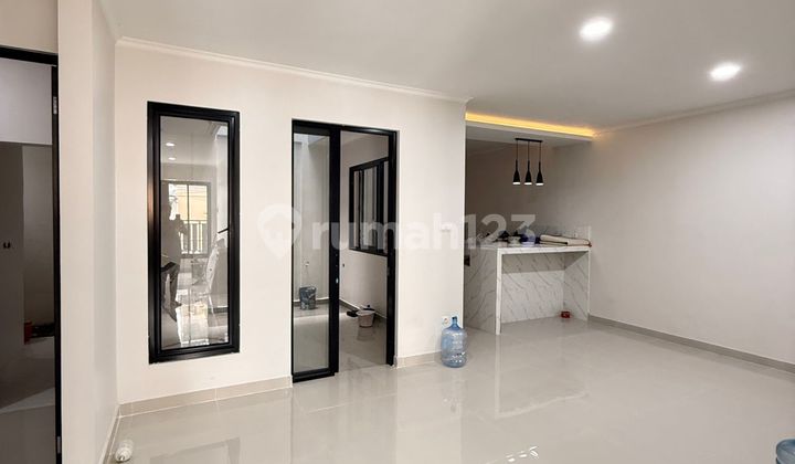 Dijual Rumah di Sektor 7A Gading Serpong Siap Huni
