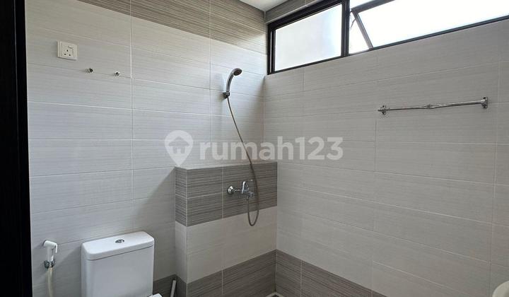 Dijual Rumah Bagus, Lingkungan Asri, Siap Huni, Di Eminent Ilustria Bsd 2