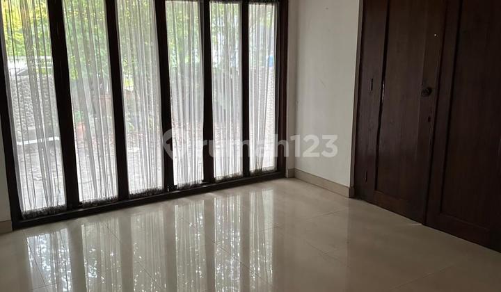 Dijual Rumah Di Sektor 9 Bintaro Tangerang Selatan Siap Huni