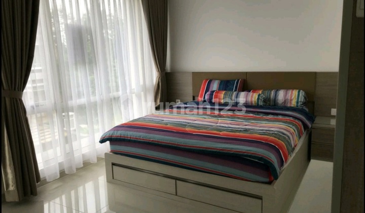 For Sale Nice House, Scenic Environment, Ready to Occupy, In The Green BSD 1