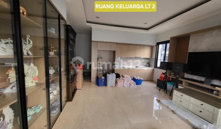 For Sale Nice House, Green Environment, Ready to Live In, In Sutera Winona Alam Sutera 2