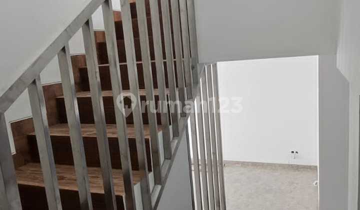 For Sale, Brand New House, Excellent, Ready to Occupy, In Nusaloka BSD 2