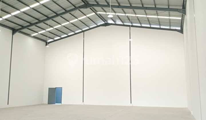 For Sale Multifunctional Industrial Warehouse in Legok Ready to Occupy