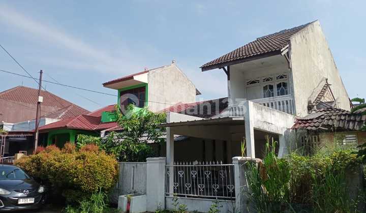 For Sale Quickly Large House Super Cheap in Bukit Pamulang Indah.