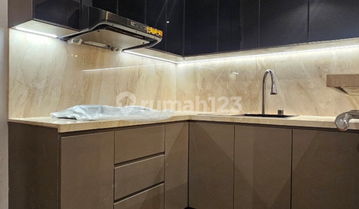 For Sale Renovated Furnished Cluster House in Il Lago Gading Serpong